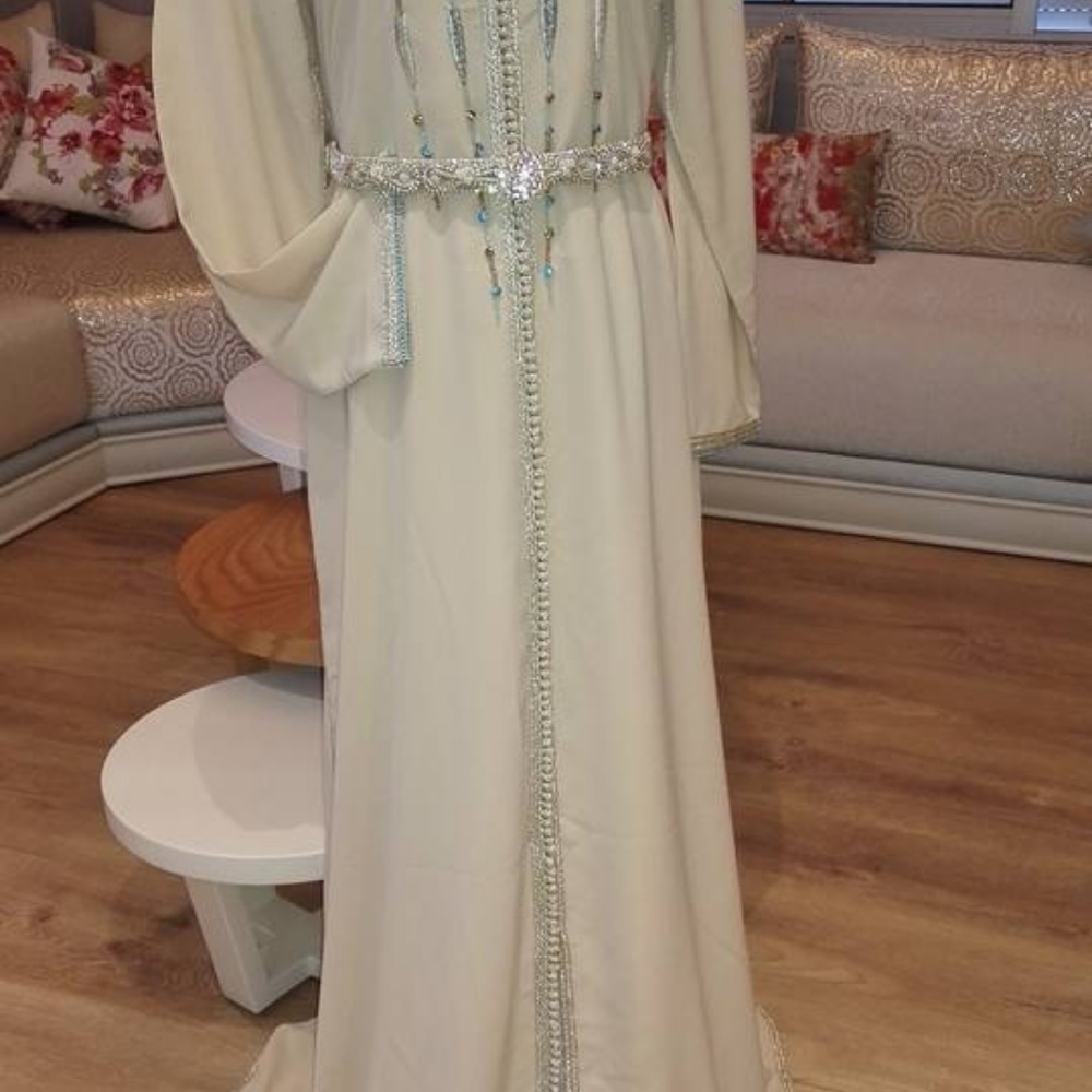 Takchita/ Moroccan Evening Gowns - Picture 4 of 8